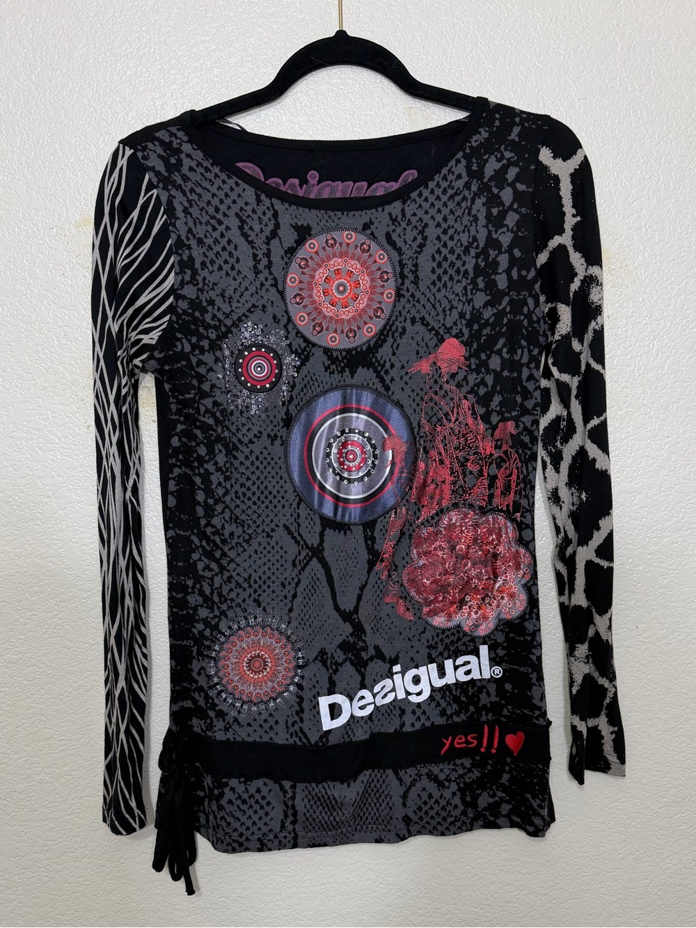 Desigual Y2K Style Long Sleeve Printed Tee Shirt Mixed Pattern Rhinestone Size S